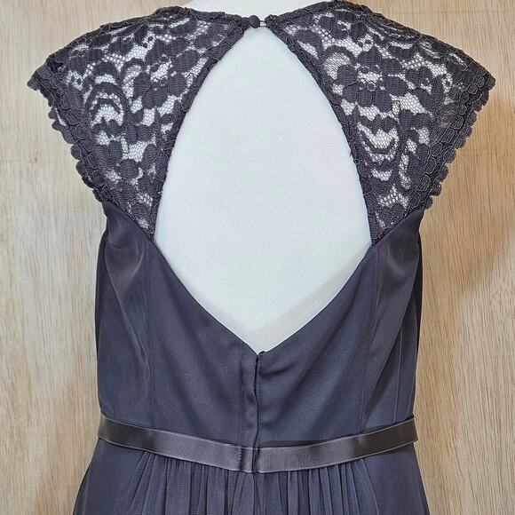 David's Bridal‎ Pewter Gray Mesh Floor Length Bridesmaid Dress Size 10 - Picture 4 of 8